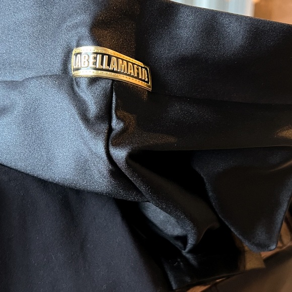 LABELLAMAFIA black shiny leggings. Size small. - Picture 5 of 7